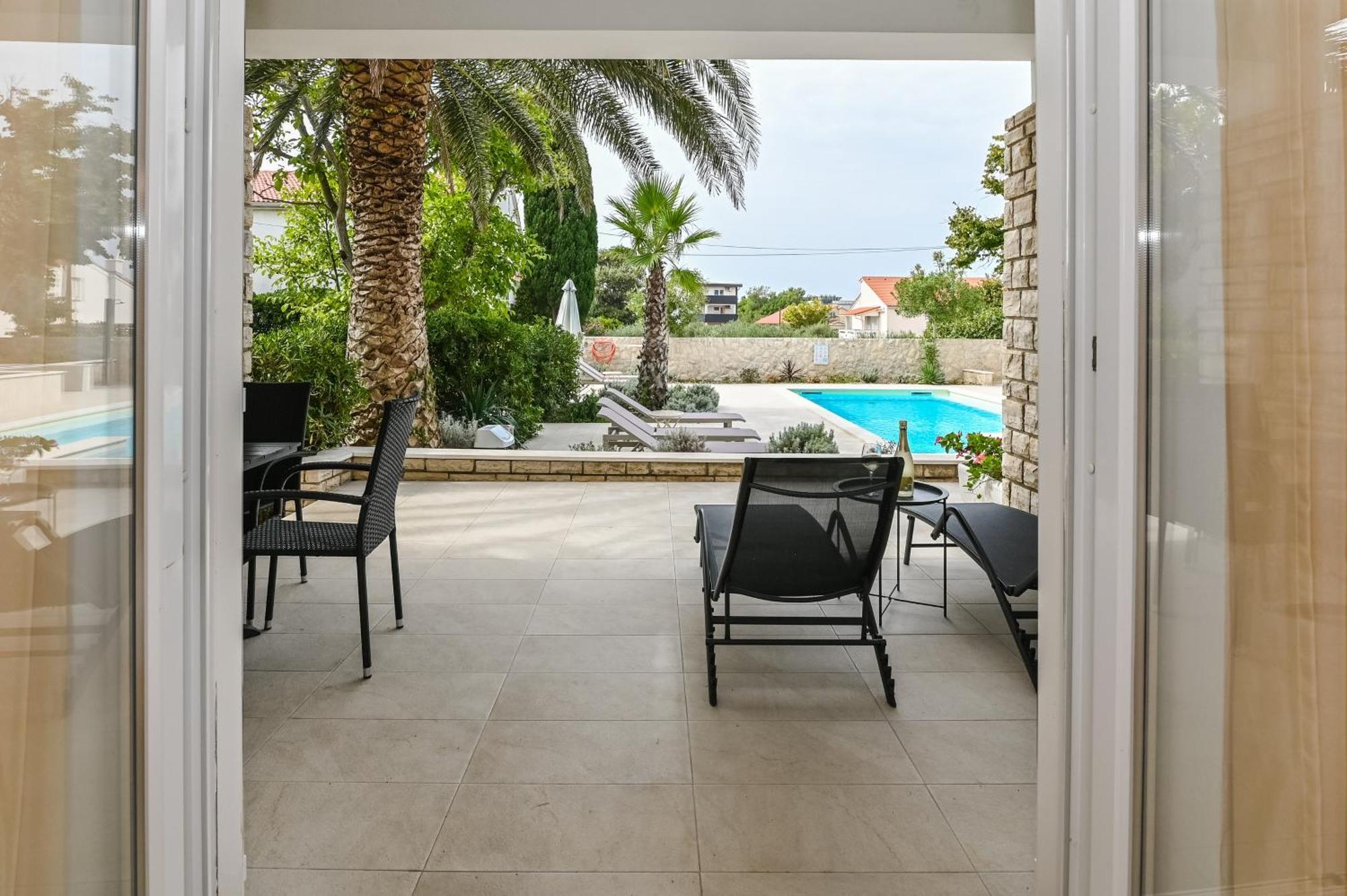 Seagull Pool Apartments & Studios Novalja Room photo